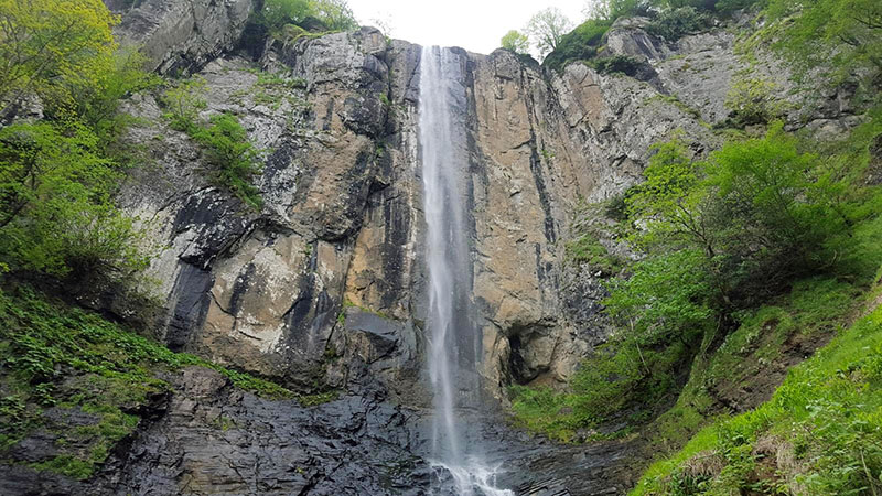 آبشار لاتون آستارا